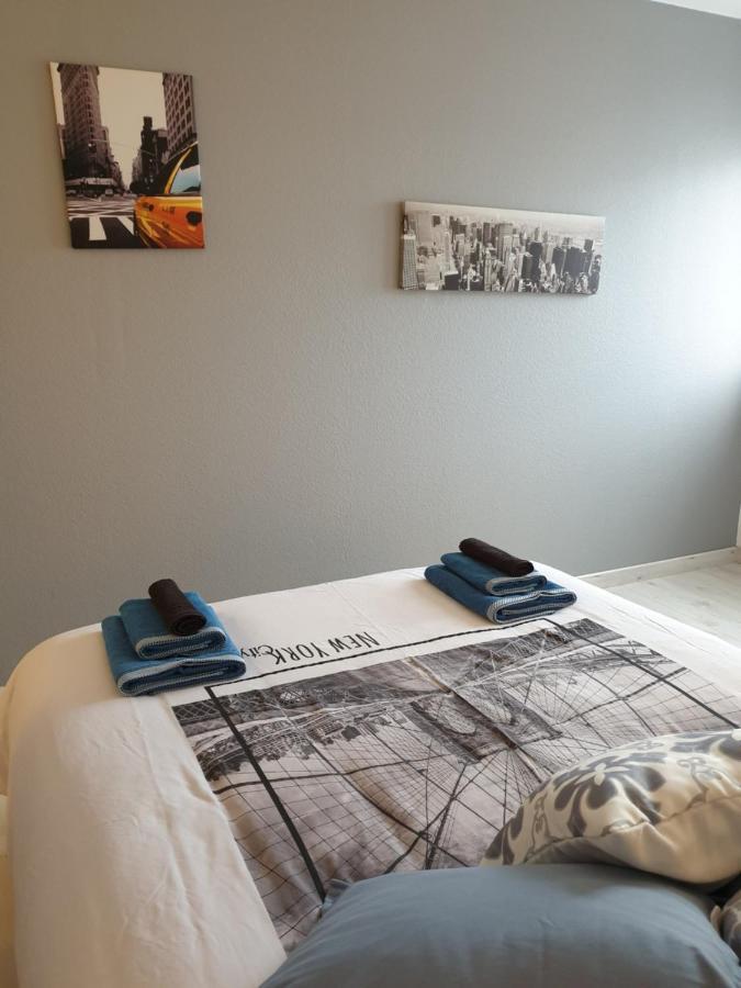 Ferienwohnung EM LIFE Straßburg Exterior foto